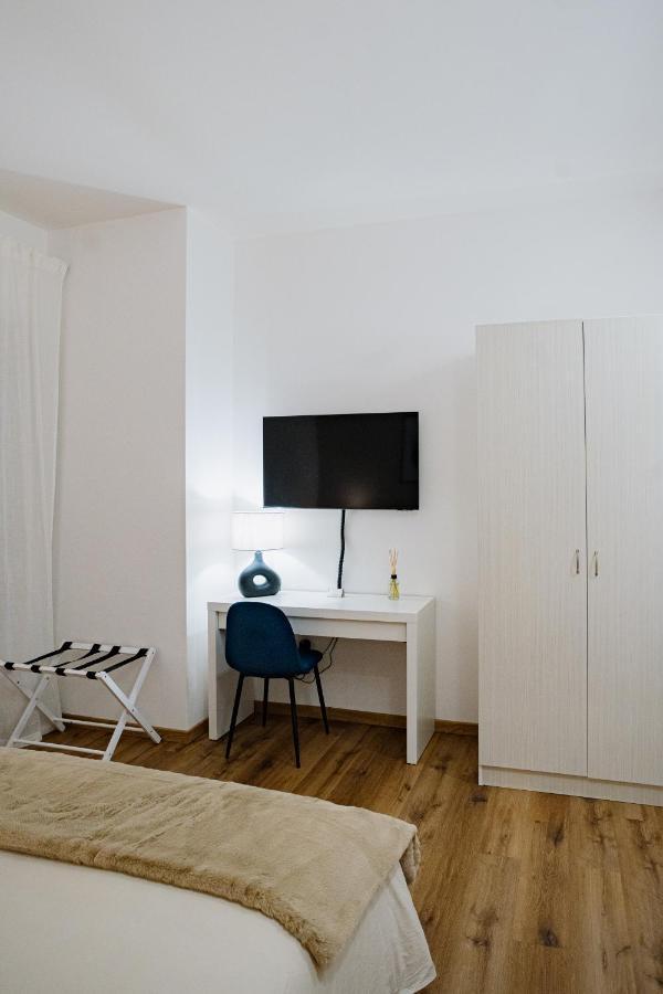 Alatea Apartments Poloni Верона Екстериор снимка