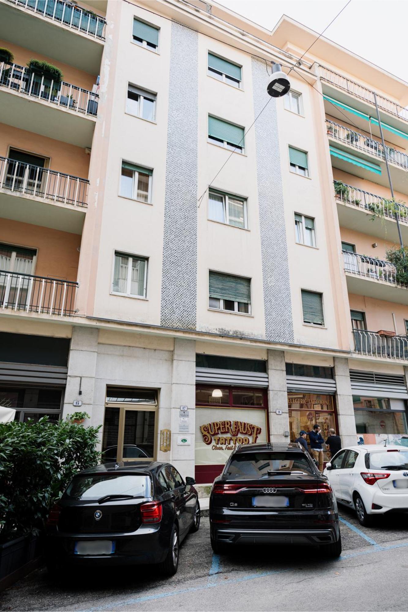 Alatea Apartments Poloni Верона Екстериор снимка