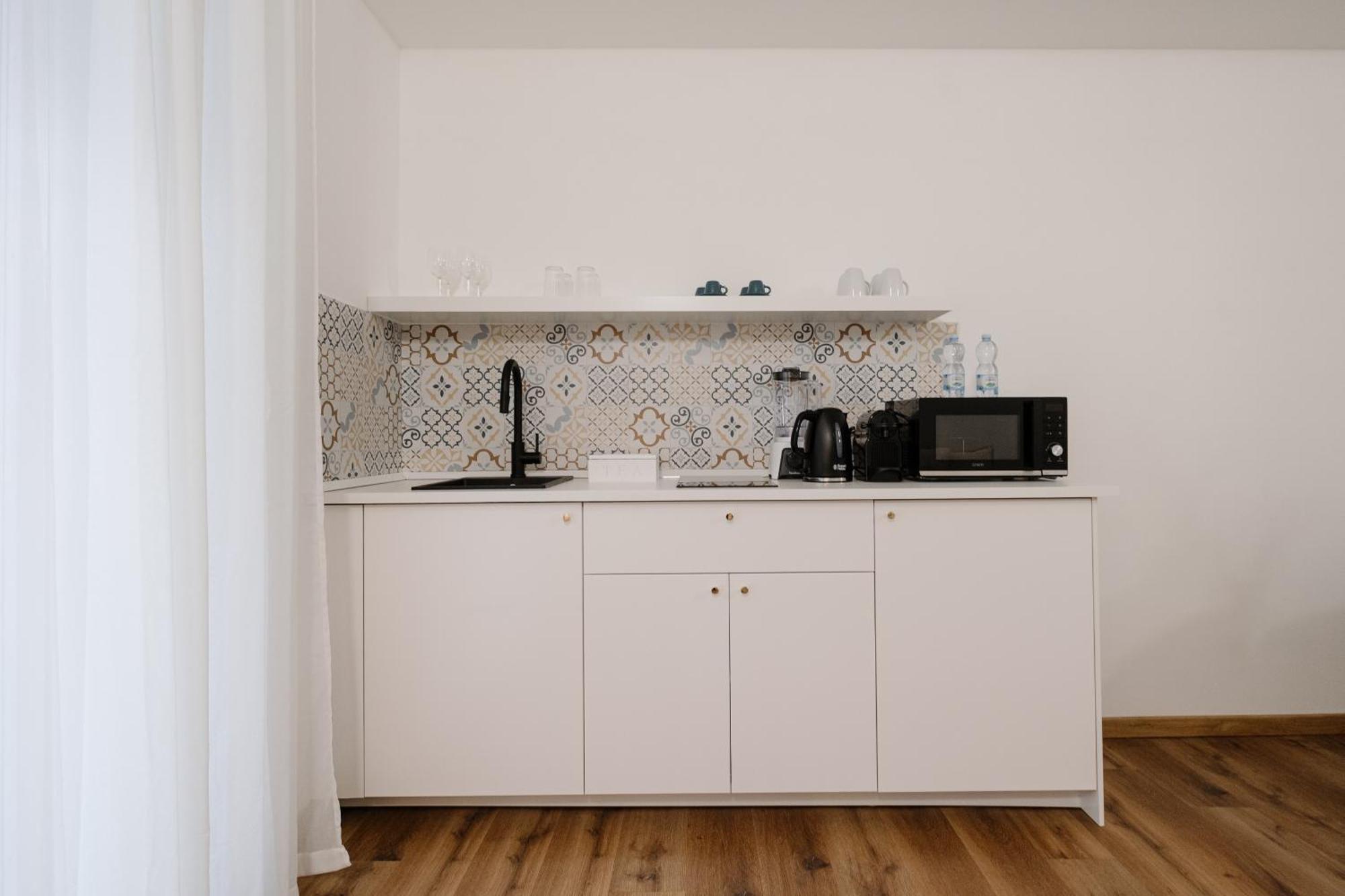 Alatea Apartments Poloni Верона Екстериор снимка